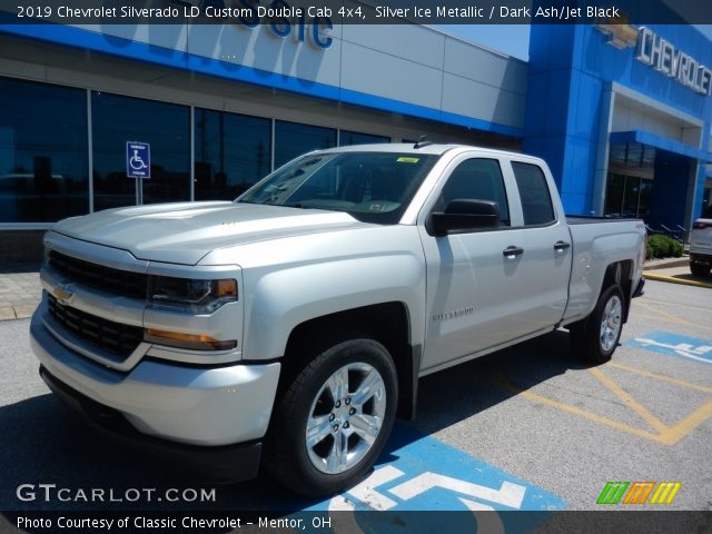 2019 Chevrolet Silverado LD Custom Double Cab 4x4 in Silver Ice Metallic
