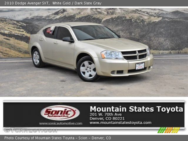 2010 Dodge Avenger SXT in White Gold
