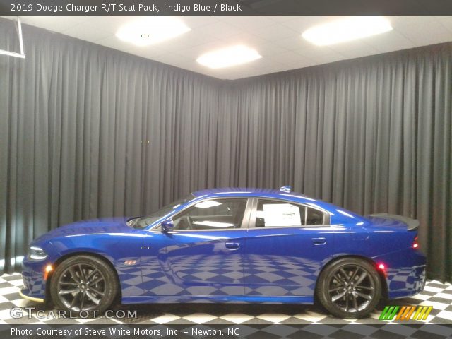 2019 Dodge Charger R/T Scat Pack in Indigo Blue