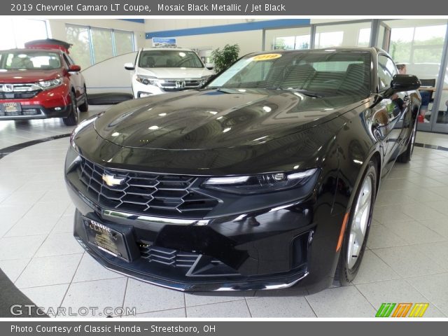 2019 Chevrolet Camaro LT Coupe in Mosaic Black Metallic