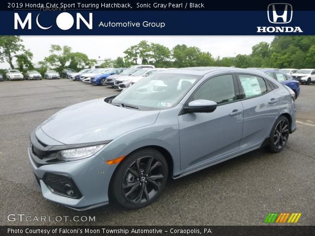 2019 Honda Civic Sport Touring Hatchback in Sonic Gray Pearl