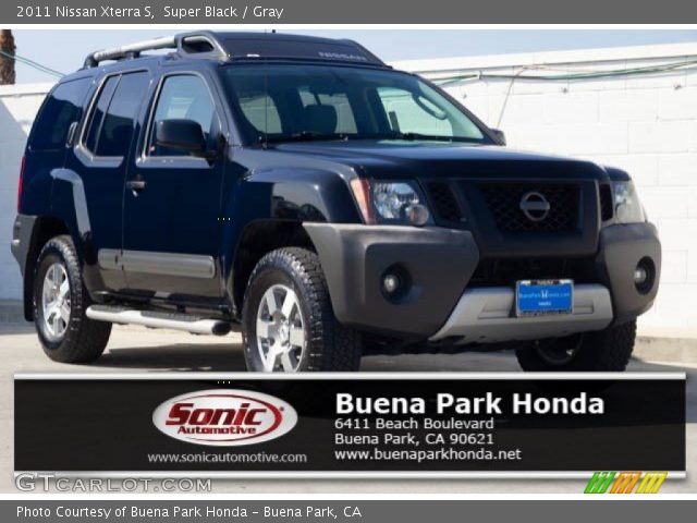 2011 Nissan Xterra S in Super Black