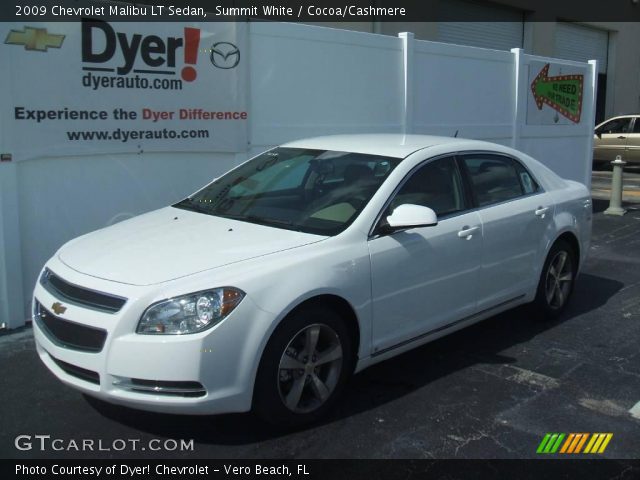 2009 Chevrolet Malibu LT Sedan in Summit White