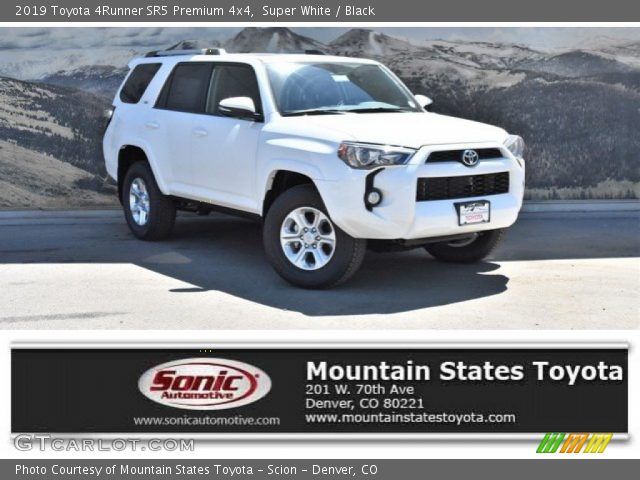 2019 Toyota 4Runner SR5 Premium 4x4 in Super White