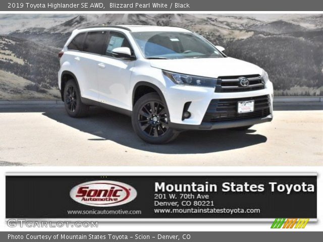 2019 Toyota Highlander SE AWD in Blizzard Pearl White