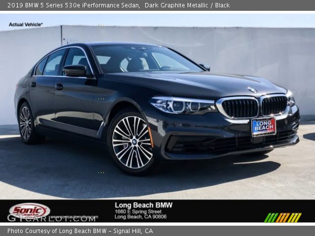 2019 BMW 5 Series 530e iPerformance Sedan in Dark Graphite Metallic
