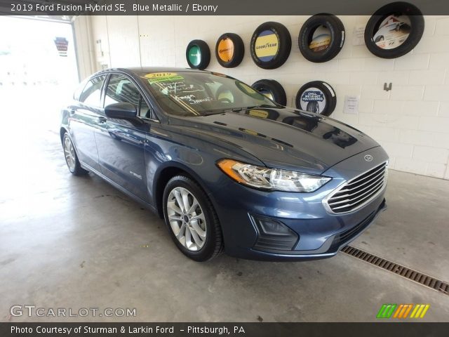 2019 Ford Fusion Hybrid SE in Blue Metallic