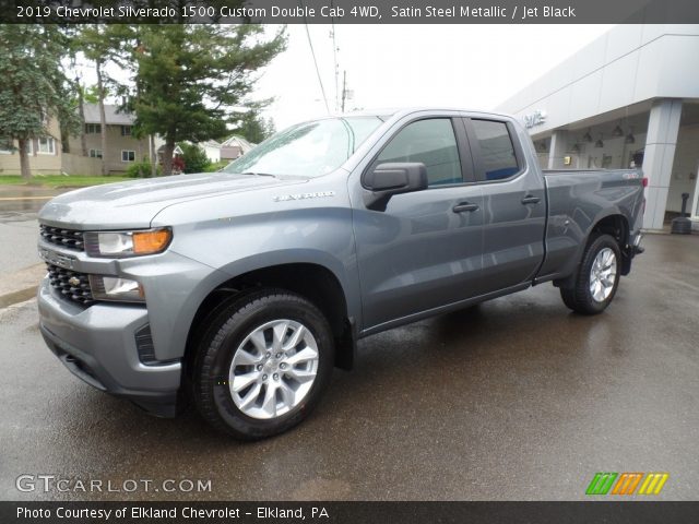 2019 Chevrolet Silverado 1500 Custom Double Cab 4WD in Satin Steel Metallic