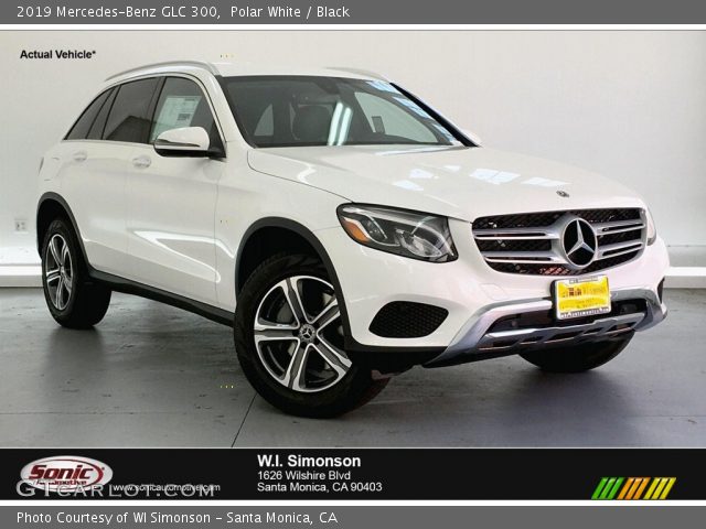 2019 Mercedes-Benz GLC 300 in Polar White