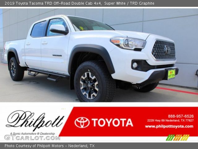 2019 Toyota Tacoma TRD Off-Road Double Cab 4x4 in Super White