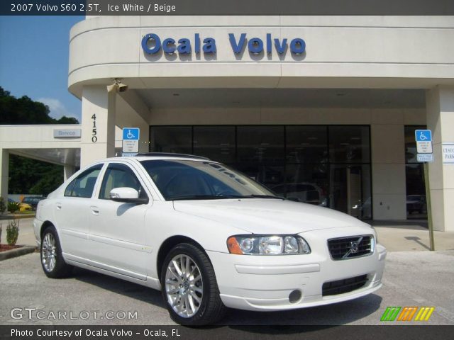 2007 Volvo S60 2.5T in Ice White