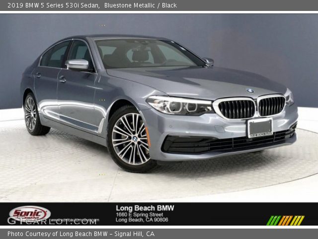 2019 BMW 5 Series 530i Sedan in Bluestone Metallic