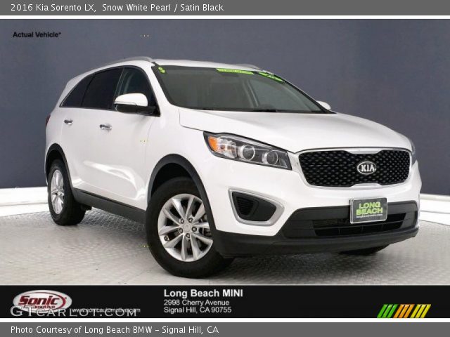 2016 Kia Sorento LX in Snow White Pearl