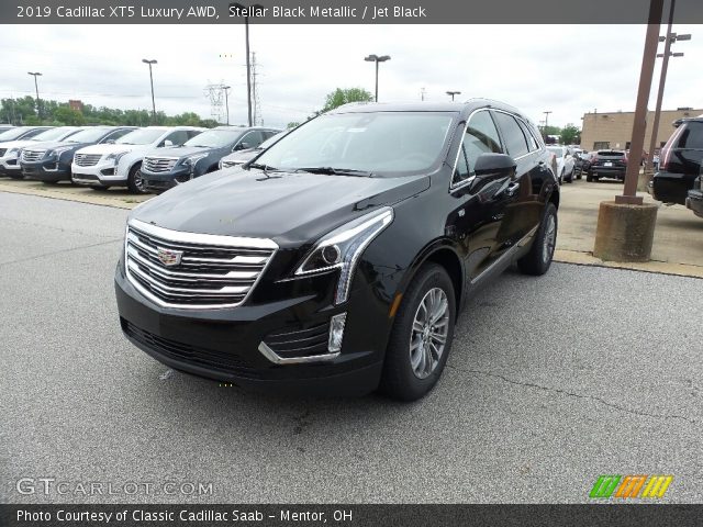 2019 Cadillac XT5 Luxury AWD in Stellar Black Metallic