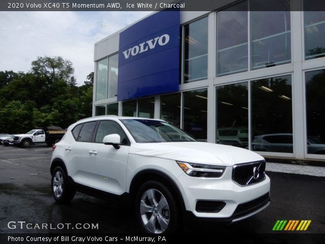 2020 Volvo XC40 T5 Momentum AWD in Ice White