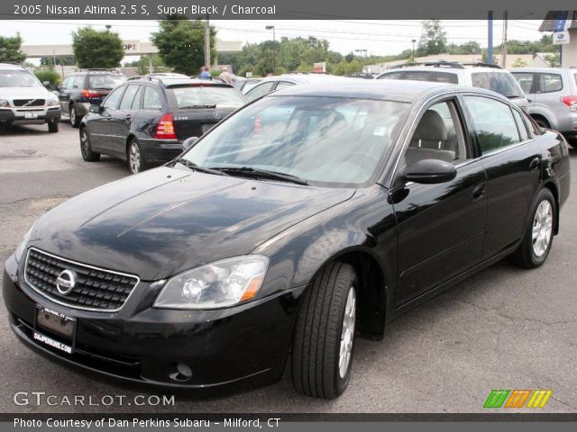 2005 Nissan Altima 2.5 S in Super Black