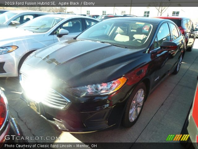 2019 Ford Fusion Hybrid SE in Agate Black