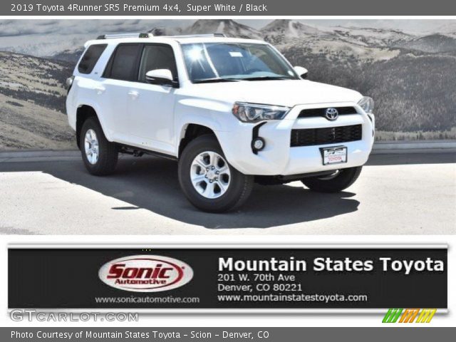 2019 Toyota 4Runner SR5 Premium 4x4 in Super White