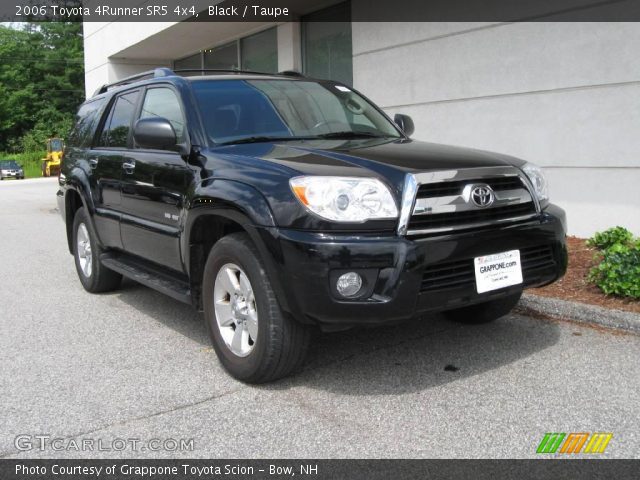 2006 Toyota 4Runner SR5 4x4 in Black