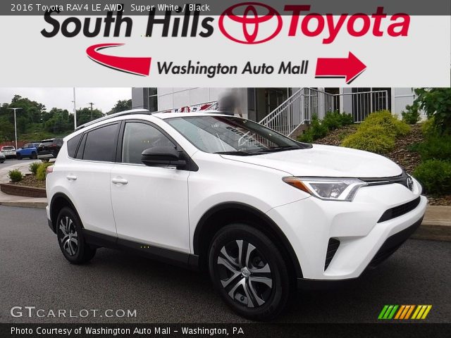 2016 Toyota RAV4 LE AWD in Super White