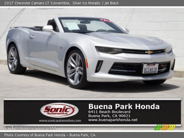 2017 Chevrolet Camaro LT Convertible in Silver Ice Metallic