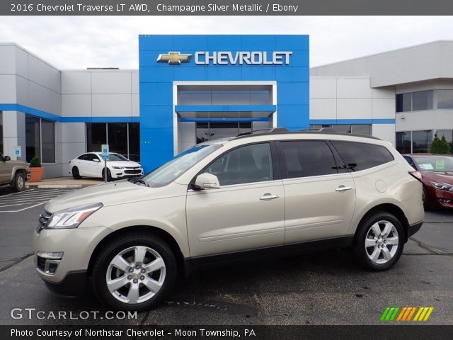 2016 Chevrolet Traverse LT AWD in Champagne Silver Metallic