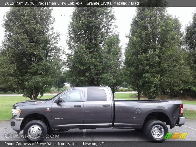 2019 Ram 3500 Tradesman Crew Cab 4x4 in Granite Crystal Metallic