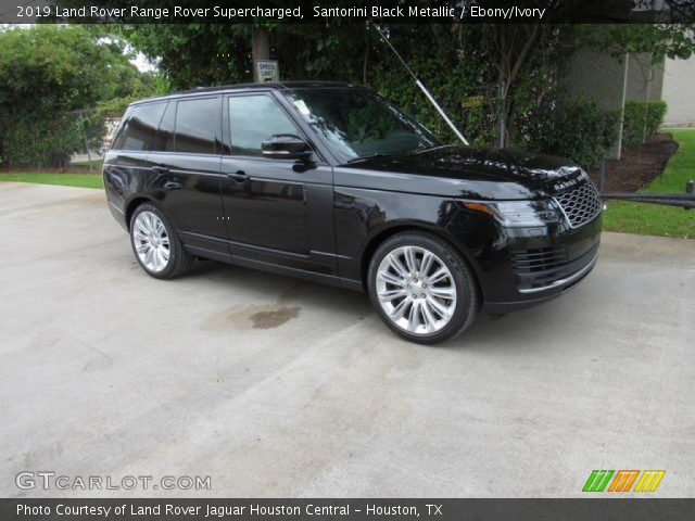 2019 Land Rover Range Rover Supercharged in Santorini Black Metallic