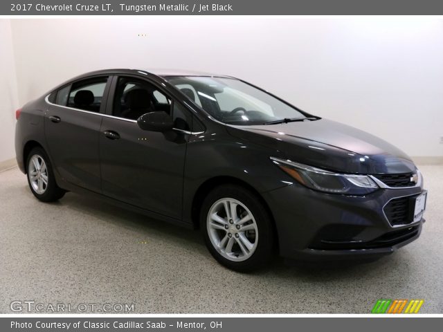 2017 Chevrolet Cruze LT in Tungsten Metallic