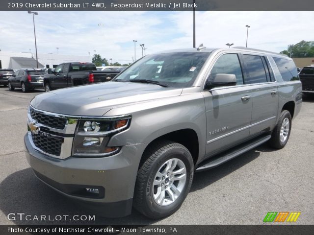 2019 Chevrolet Suburban LT 4WD in Pepperdust Metallic