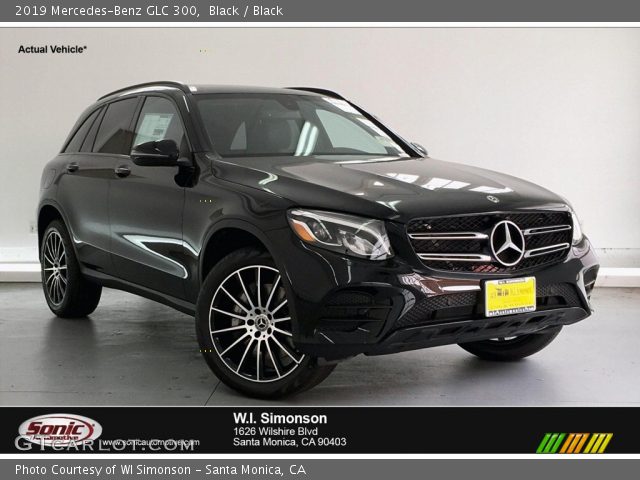 2019 Mercedes-Benz GLC 300 in Black