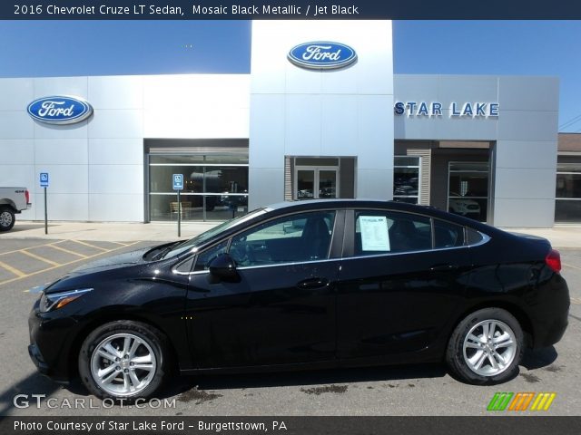 2016 Chevrolet Cruze LT Sedan in Mosaic Black Metallic