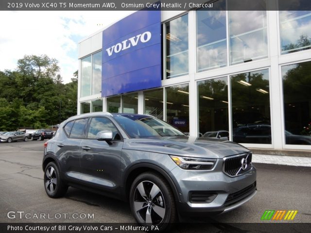 2019 Volvo XC40 T5 Momentum AWD in Osmium Grey Metallic