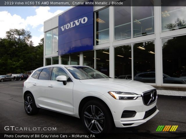 2019 Volvo XC60 T6 AWD Momentum in Crystal White Metallic