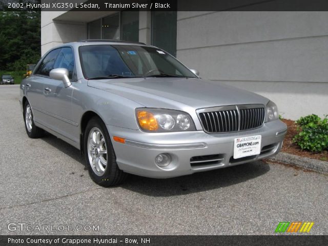 2002 Hyundai XG350 L Sedan in Titanium Silver