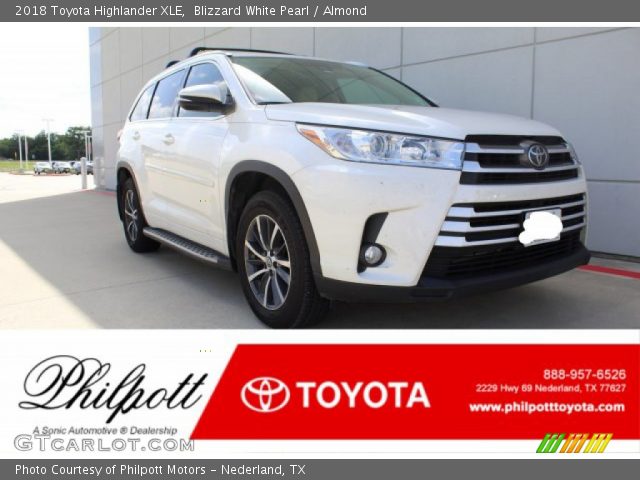 2018 Toyota Highlander XLE in Blizzard White Pearl