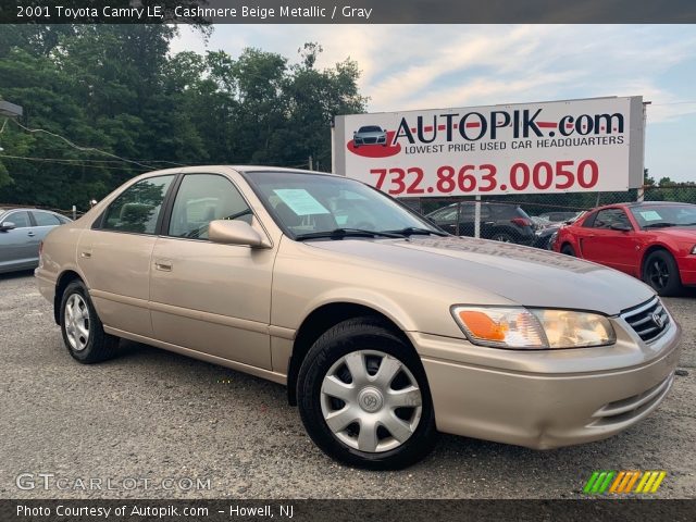 2001 Toyota Camry LE in Cashmere Beige Metallic