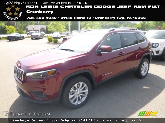 2019 Jeep Cherokee Latitude in Velvet Red Pearl