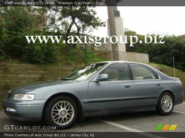 1995 Honda Accord LX Sedan in Phantom Gray Pearl