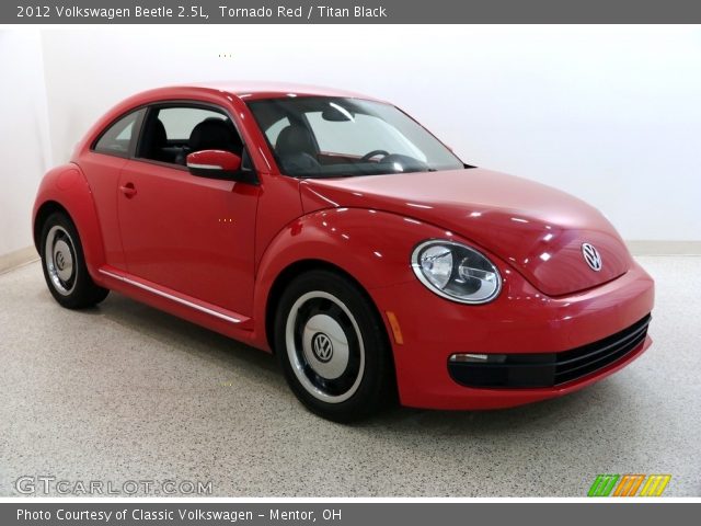 2012 Volkswagen Beetle 2.5L in Tornado Red