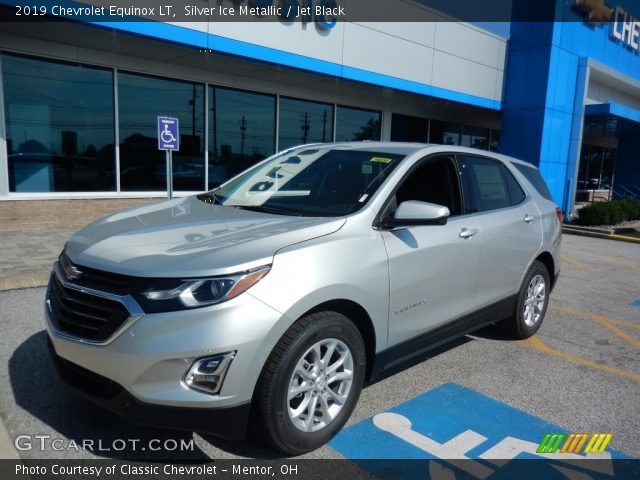 2019 Chevrolet Equinox LT in Silver Ice Metallic