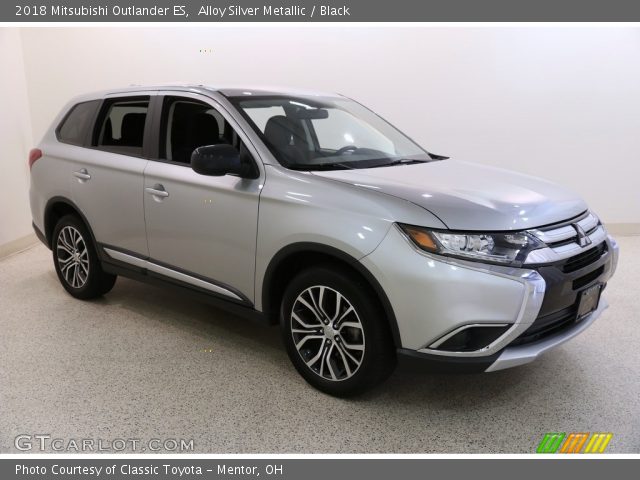 2018 Mitsubishi Outlander ES in Alloy Silver Metallic