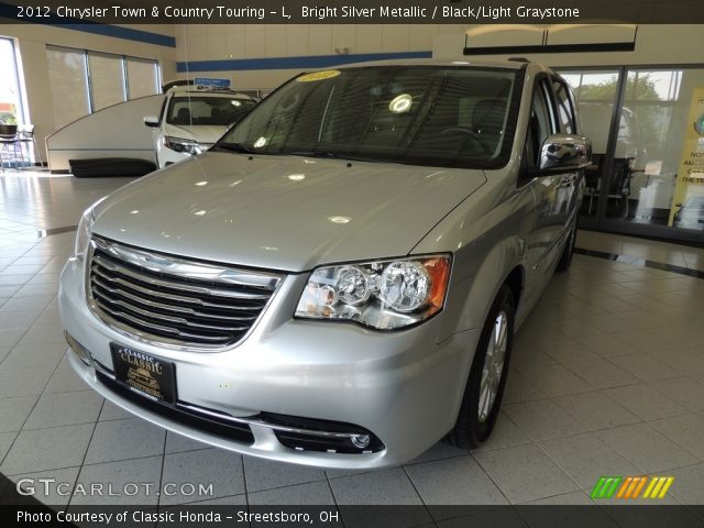 2012 Chrysler Town & Country Touring - L in Bright Silver Metallic