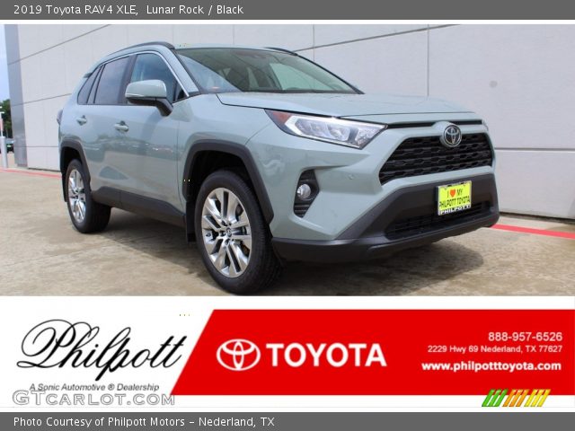 2019 Toyota RAV4 XLE in Lunar Rock
