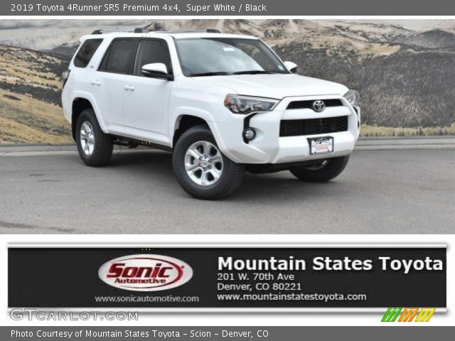 2019 Toyota 4Runner SR5 Premium 4x4 in Super White
