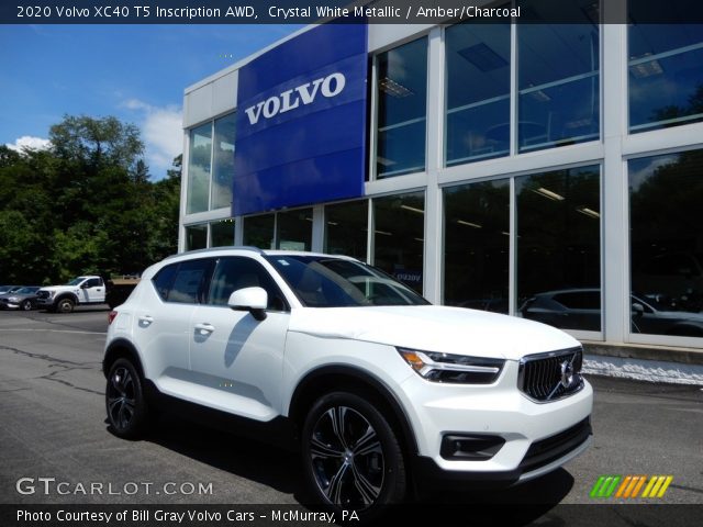 2020 Volvo XC40 T5 Inscription AWD in Crystal White Metallic