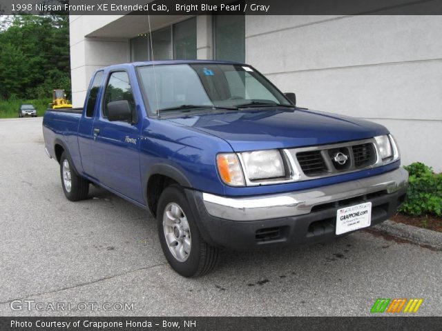 1998 Nissan Frontier XE Extended Cab in Bright Blue Pearl