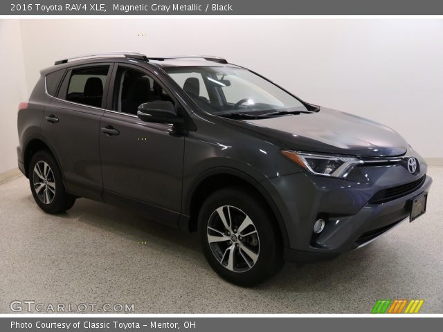 2016 Toyota RAV4 XLE in Magnetic Gray Metallic
