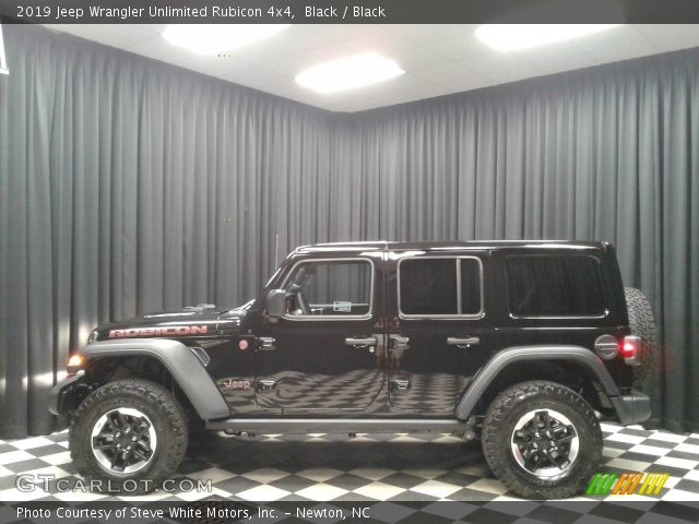 2019 Jeep Wrangler Unlimited Rubicon 4x4 in Black