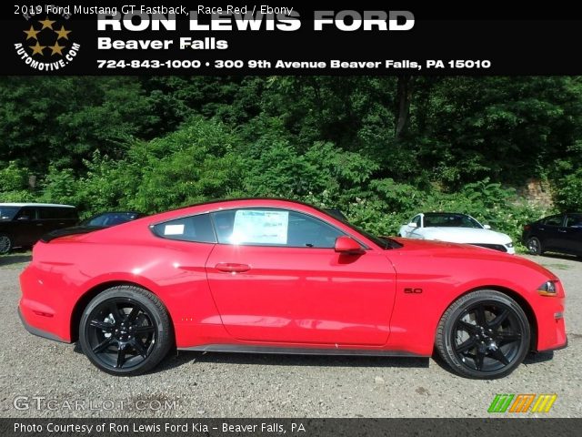 2019 Ford Mustang GT Fastback in Race Red